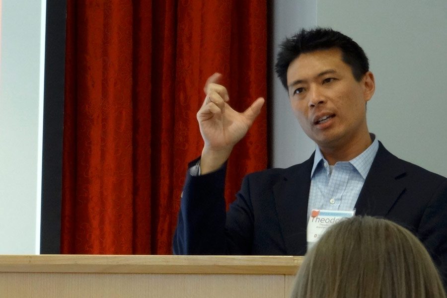 Faculty Teddy Chao presents at EHE Research Forum