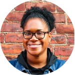 head shot of Dia Mixon