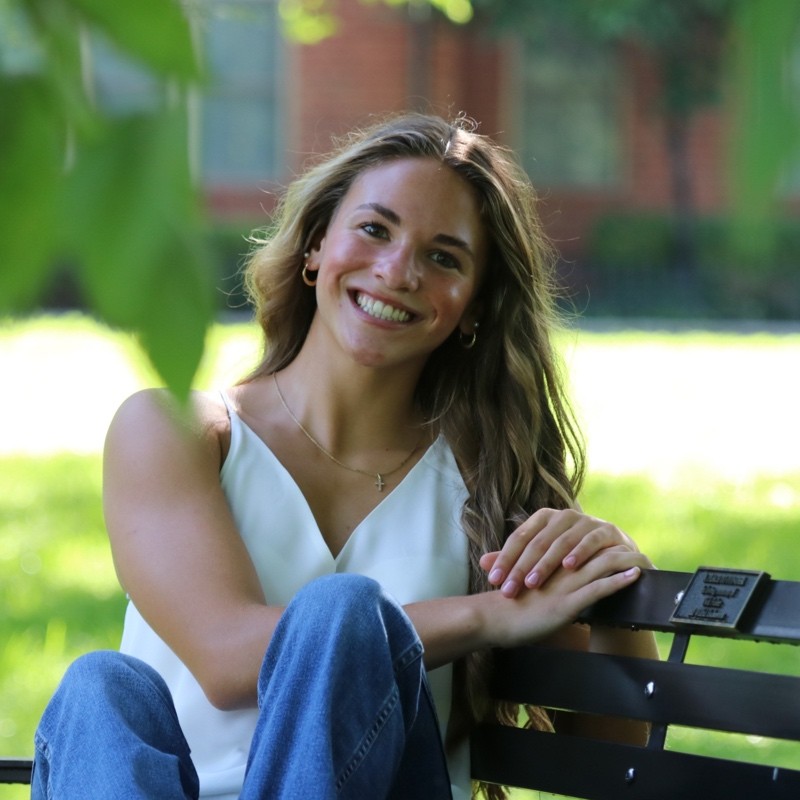 Katelyn Schulze headshot