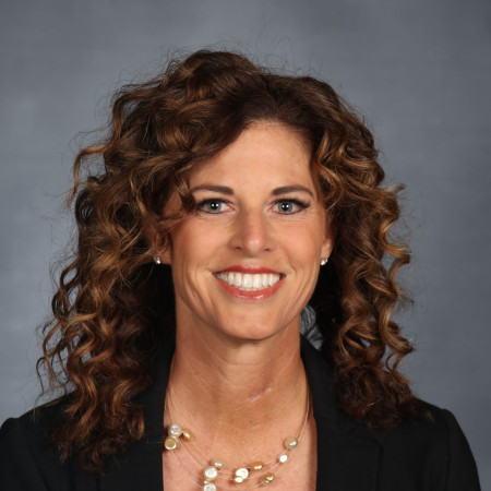 Cyndi Toledo headshot