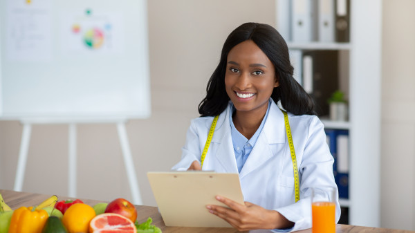 nutritionist with clipboard