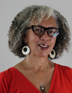 Carole Boston Weatherford headshot