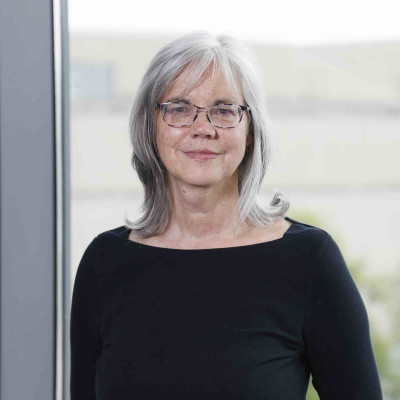 Caroline Clark headshot