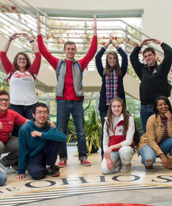 Ohio State students forming O-H-I-O