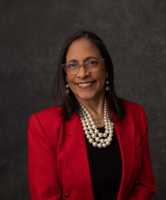 Antoinette Miranda headshot