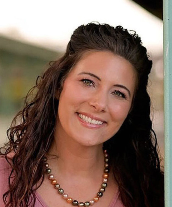 Emily Creamer headshot