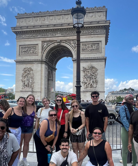 EHE Hospitality Management students in Paris at the Arc de Triomph