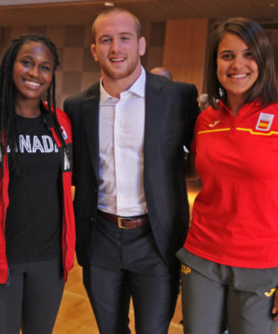 Aina Cid Centelles, Nichelle Prince and Kyle Snyder