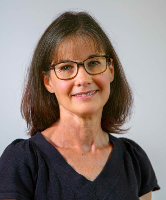 Tonya Orchard headshot
